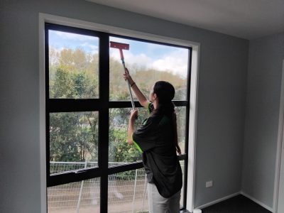 Internal clean window holly Internal clean window holly